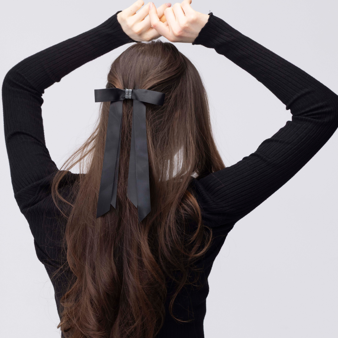 Dovely Bow - Preto Lunar